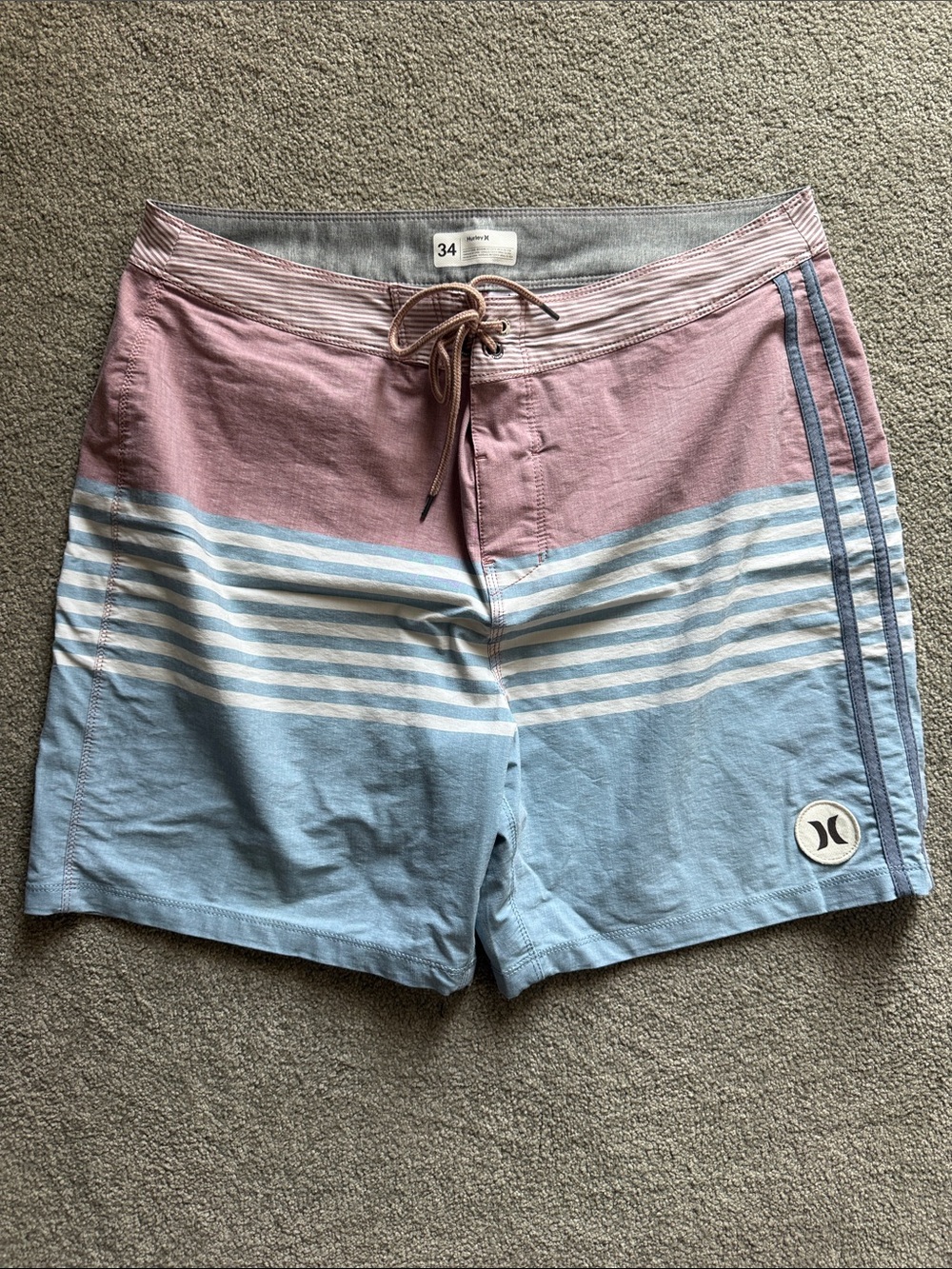 Hurley Men's Cannonball 17" Swim Trunks - 34 W 7” inseam